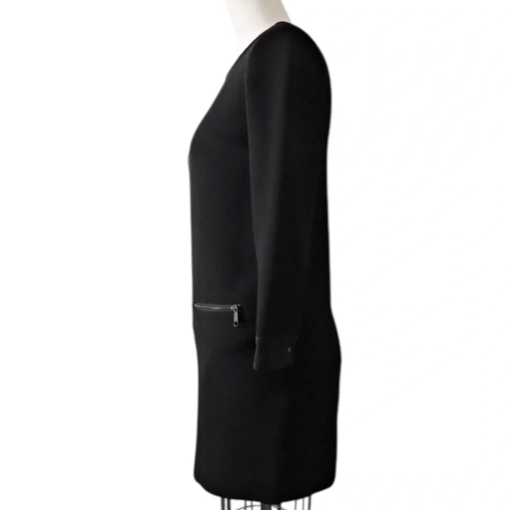 Madewell black round neck pullover zipper front pockets sheath 3/4 sleeves dress